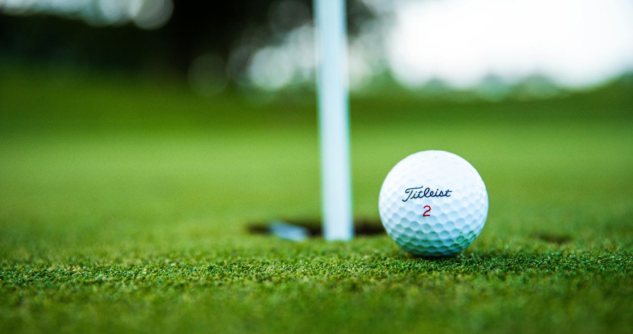 Discover the Elegance and Exclusivity of Bay Colony Golf Club