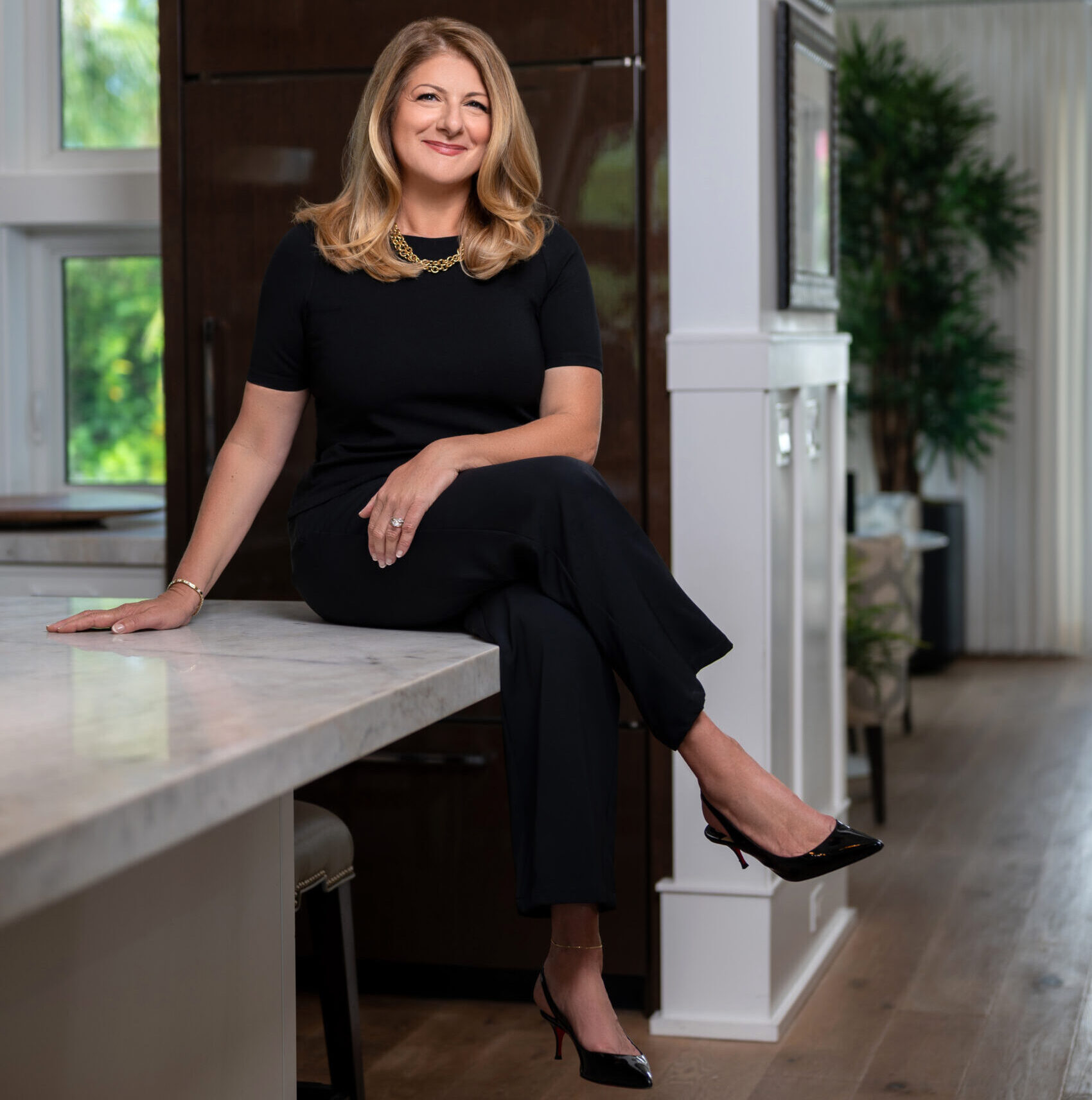 Lori Fowler Naples Luxury - Help Me Reach the Top in the Naples Daily News Community Choice Awards!