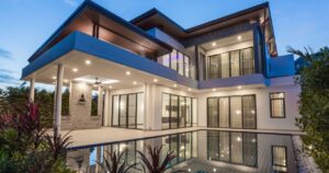 What Makes Naples a Top Destination for Second Homes & Vacation Homes?