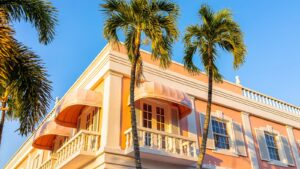 Old Naples vs. Park Shore vs. Port Royal: Which Community Fits Your Lifestyle?