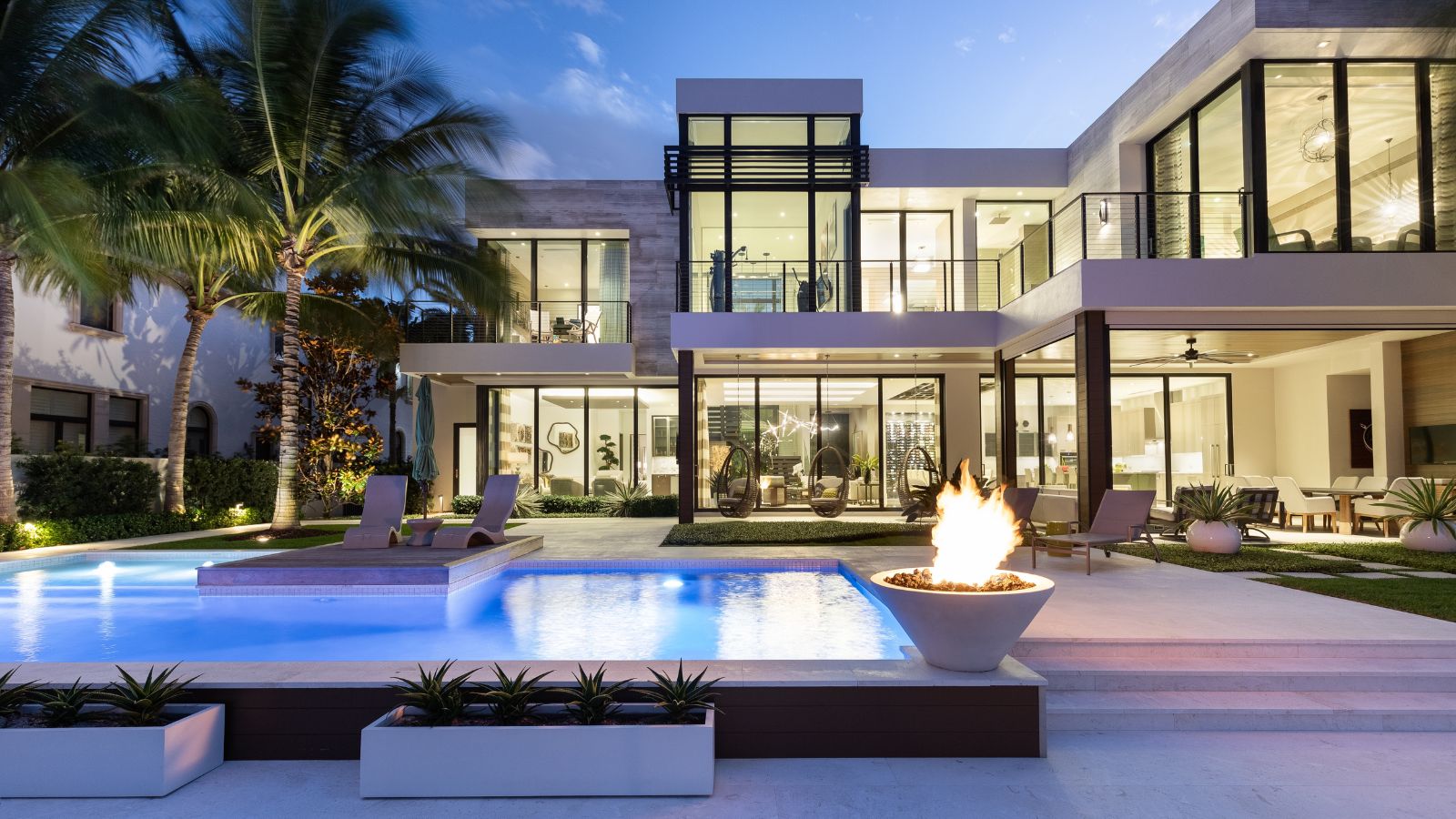 Smart Home Innovations: Elevating Luxury Living in Naples, FL